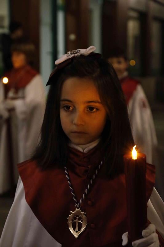 Fotos: Procesión de la Cofradía del Santo Cristo de la Buena Muerte en Peñafiel