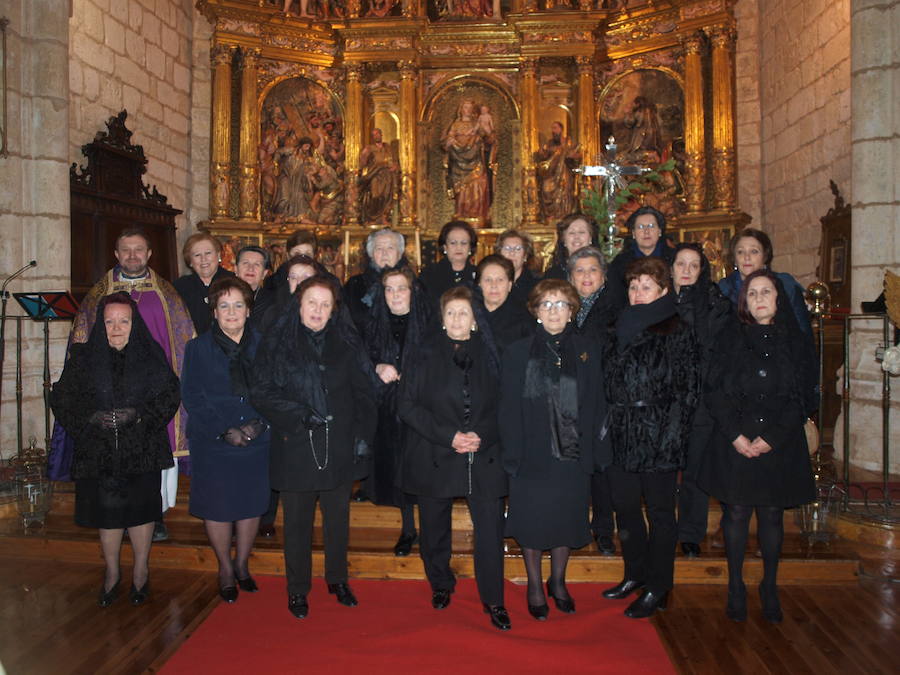 Fotos: Procesión del Santo Rosario en Torrelobatón