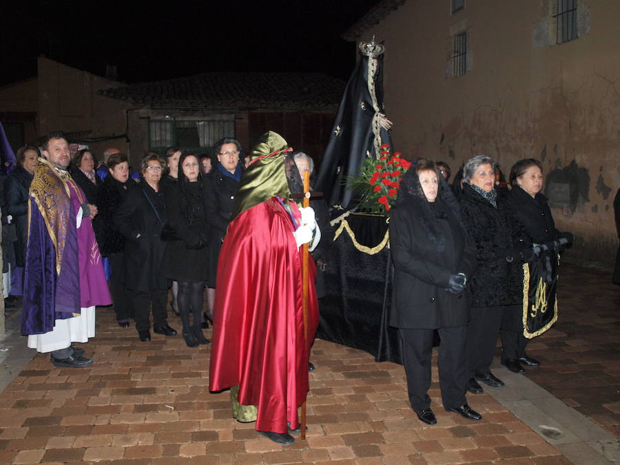 Fotos: Procesión del Santo Rosario en Torrelobatón