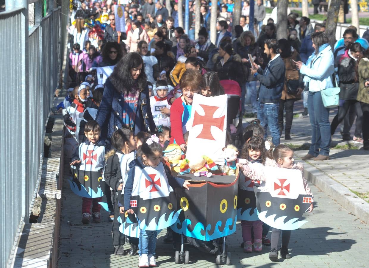 Fotos: Desfile de primavera en el colegio Miguel Hernández de Valladolid