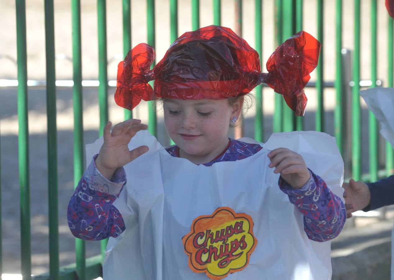 Fotos: Desfile de primavera en el colegio Miguel Hernández de Valladolid
