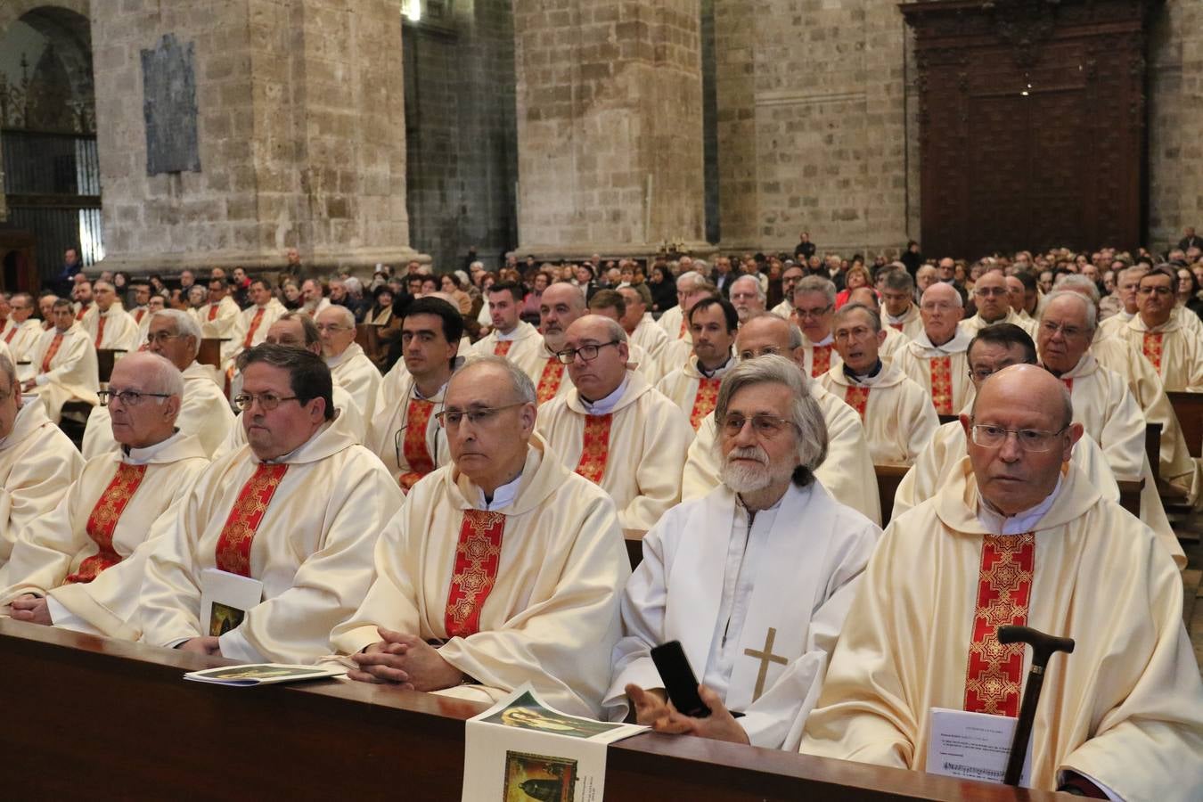 Fotos: Misa Crismal en la Catedral de Valladolid