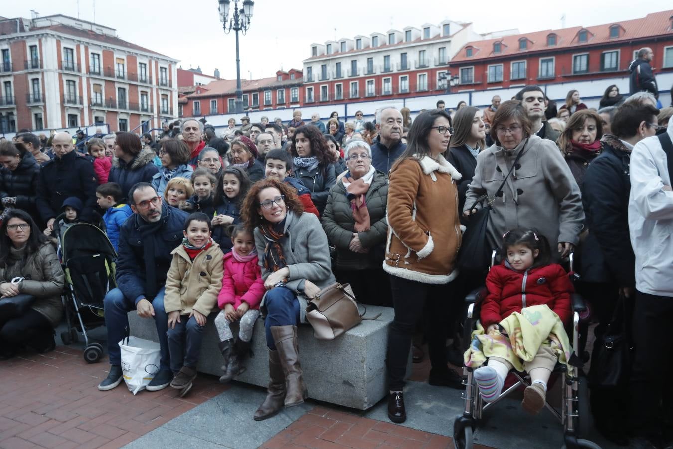 Fotos: Si estuviste en el Vía Crucis, búscate en las fotos