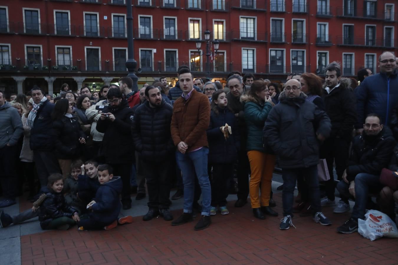 Fotos: Si estuviste en el Vía Crucis, búscate en las fotos