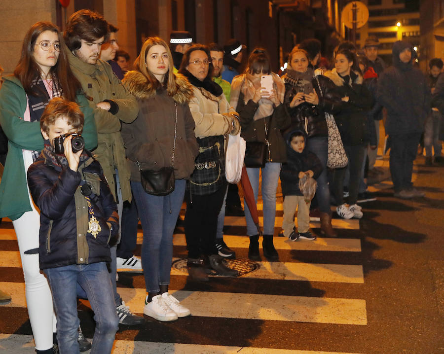 Fotos: Procesión de la Quinta Angustia en Palencia