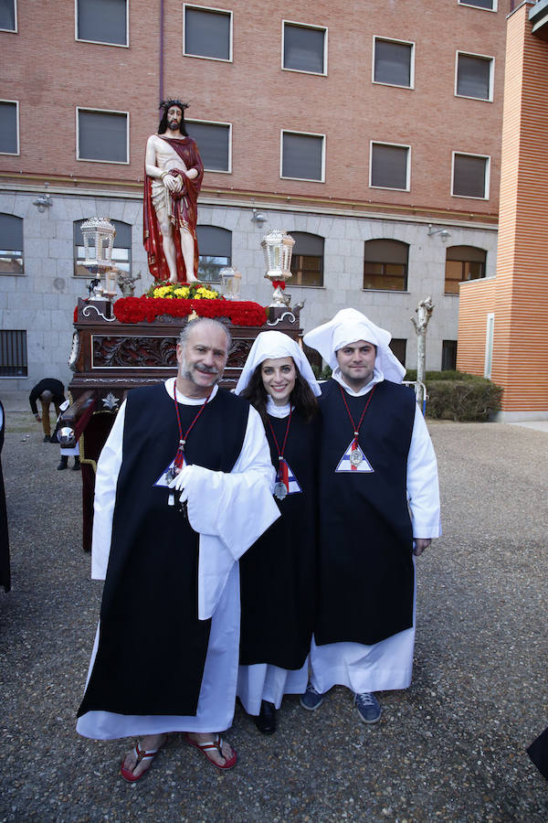 Fotos: Procesión del Vía Crucis de San Bernardo en Salamanca