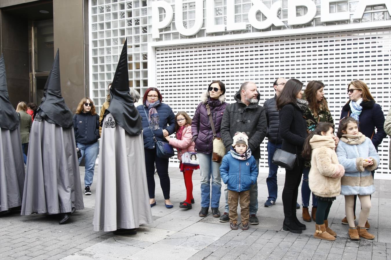 Fotos: Si has estado en el Pregón o en el Sermón de las Siete Palabras, búscate en las fotos