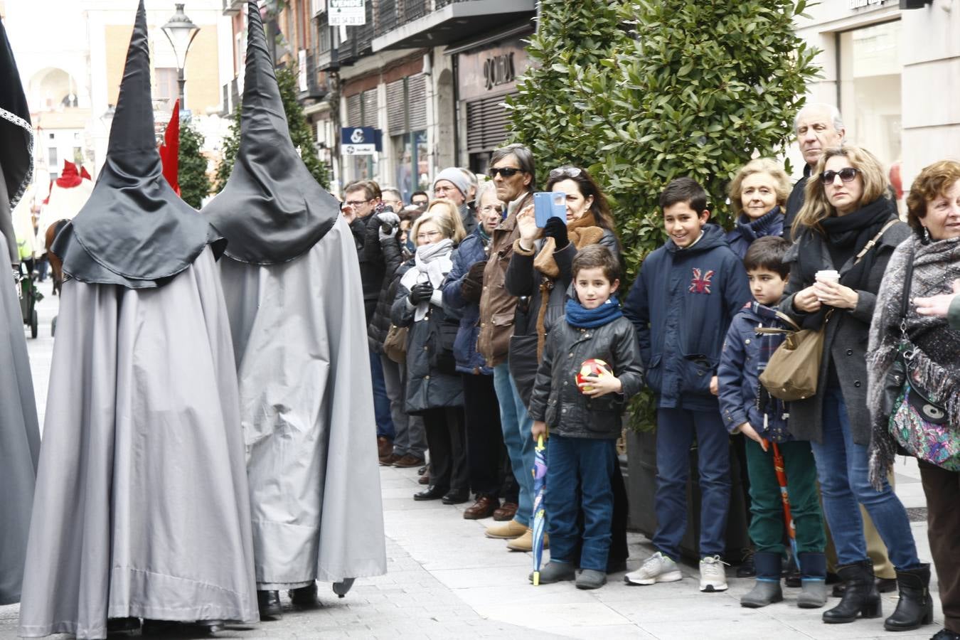 Fotos: Si has estado en el Pregón o en el Sermón de las Siete Palabras, búscate en las fotos