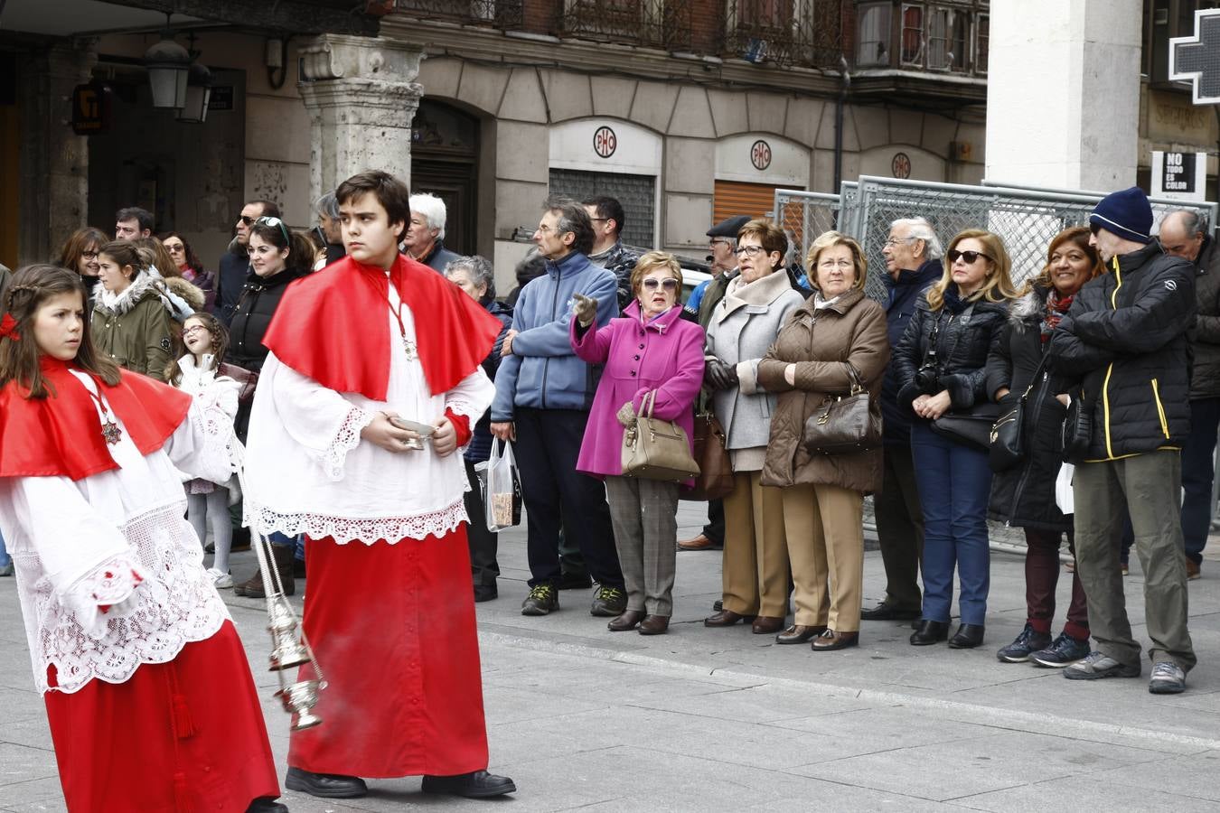 Fotos: Si has estado en el Pregón o en el Sermón de las Siete Palabras, búscate en las fotos