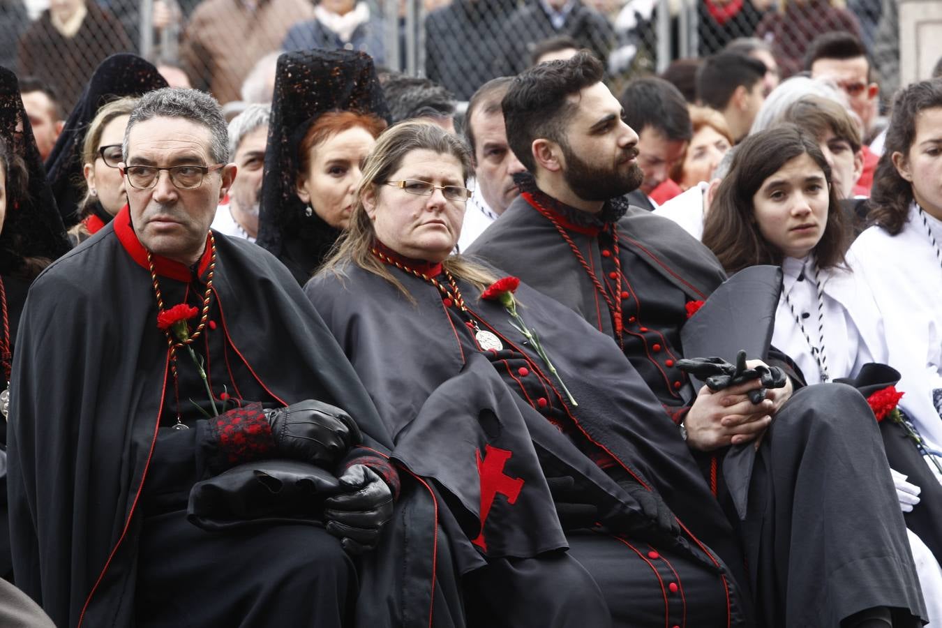 Fotos: Si has estado en el Pregón o en el Sermón de las Siete Palabras, búscate en las fotos