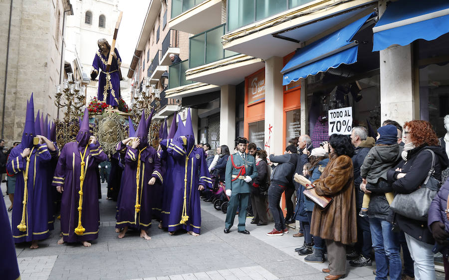 Fotos: Procesión de Los Pasos en Palencia