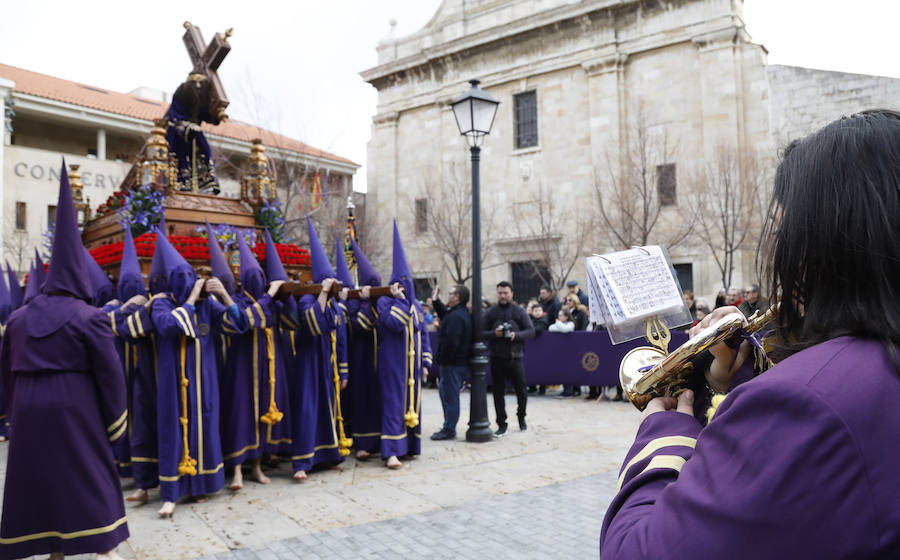 Fotos: Procesión de Los Pasos en Palencia