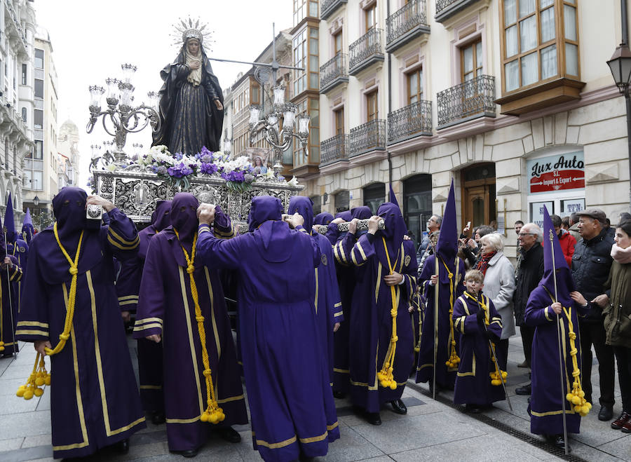 Fotos: Procesión de Los Pasos en Palencia