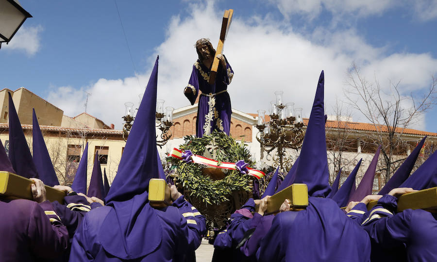 Fotos: Procesión de Los Pasos en Palencia