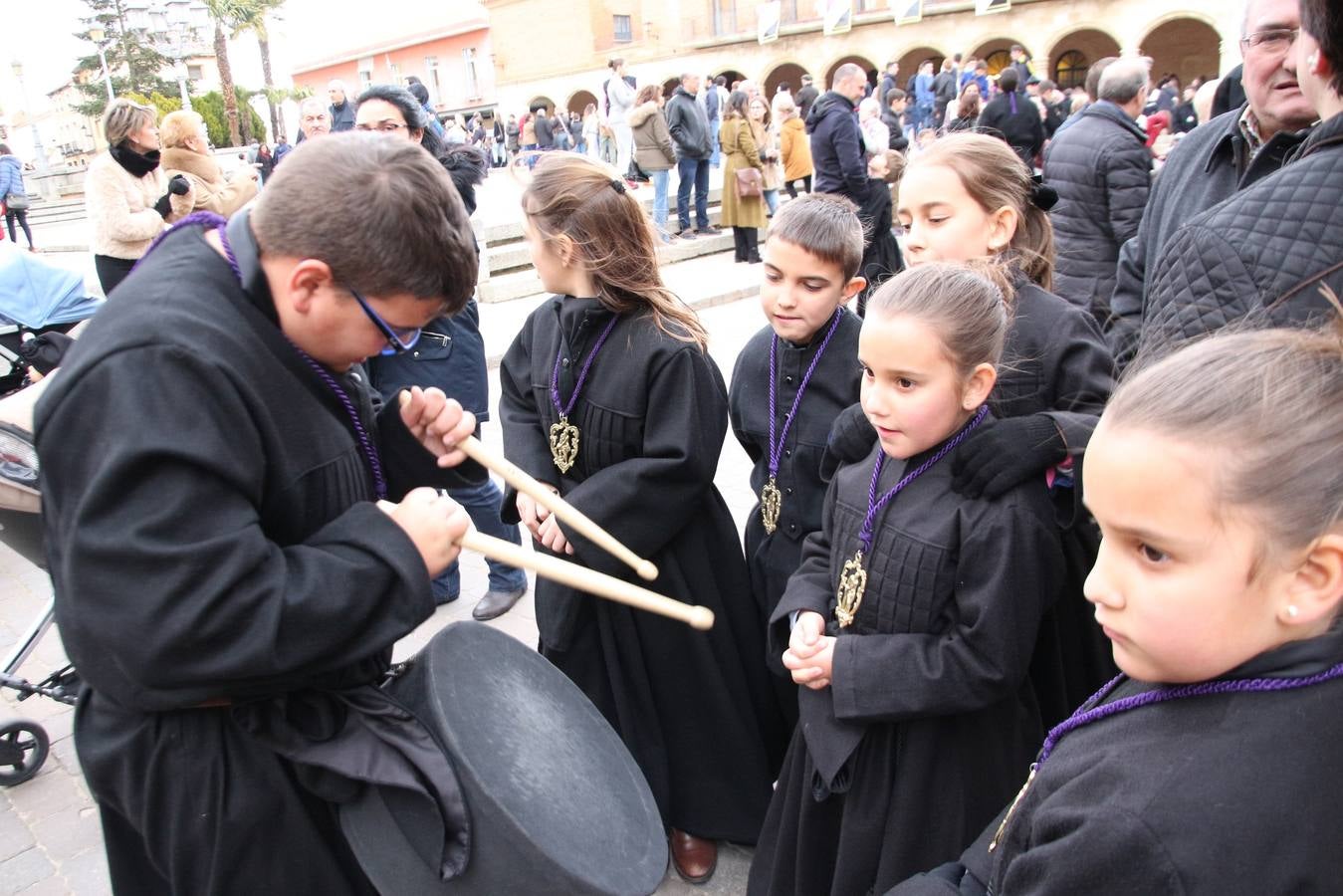 Fotos: Procesión del Mandato y La Pasión en Medina de Rioseco