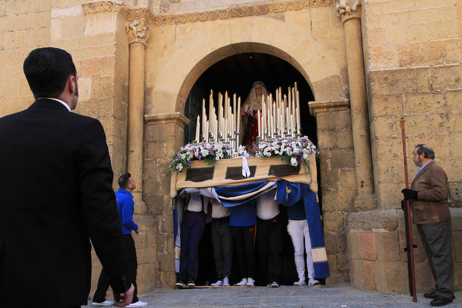 Fotos: Procesión del Encuentro