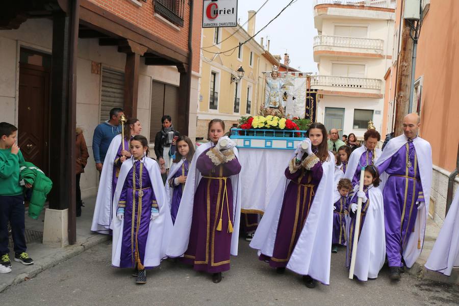 Fotos: Los niños, protagonistas de la despedida de la Semana Santa en Baltanás