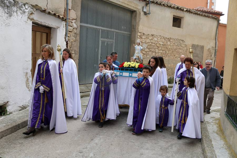 Fotos: Los niños, protagonistas de la despedida de la Semana Santa en Baltanás