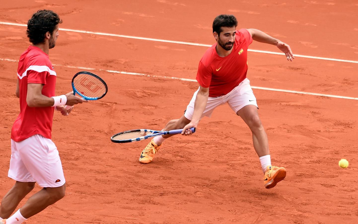 El punto de dobles lo han disputado Feliciano López y Marc López, por parte de España y Jan-Lennard Struff y Tim Puetz, por Alemania. 