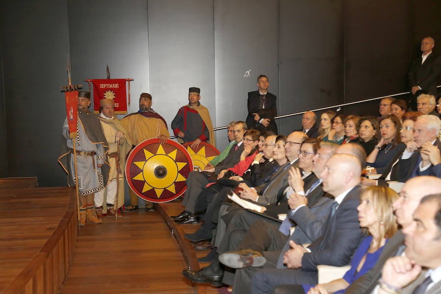 Fotos: Presentación de los actos del descubrimiento de La Olmeda