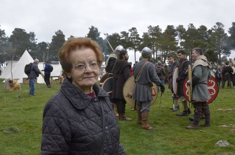 Fotos: Escenificación de una batalla entre tropas hispanas y vikingas