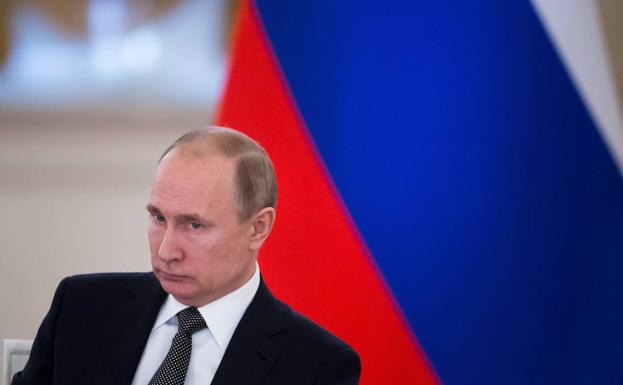 Putin: «EE UU ayuda a los terroristas que operan en Siria»