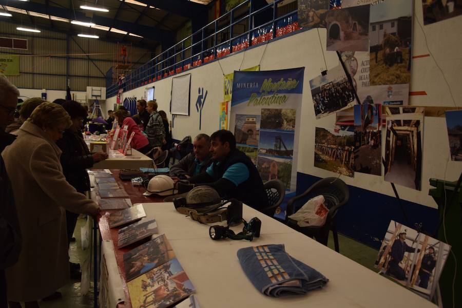 Fotos: Feria de Asociaciones de Guardo