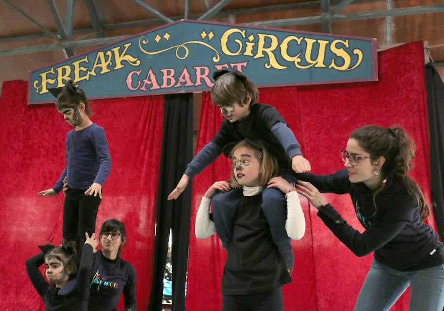 Fotos: Escuela de circo en San Pedro Regalado