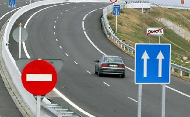 Fomento licitará 170 nuevos kilómetros de autovías en Castilla y León 