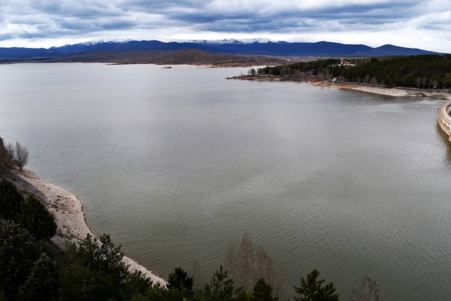 Fotos: Un paseo por los entornos del pantano de Aguilar