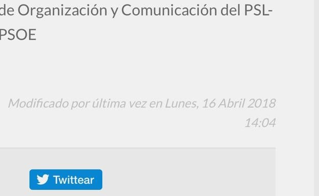 El procurador socialista modificó su currículum este lunes a las 14:04 horas. 