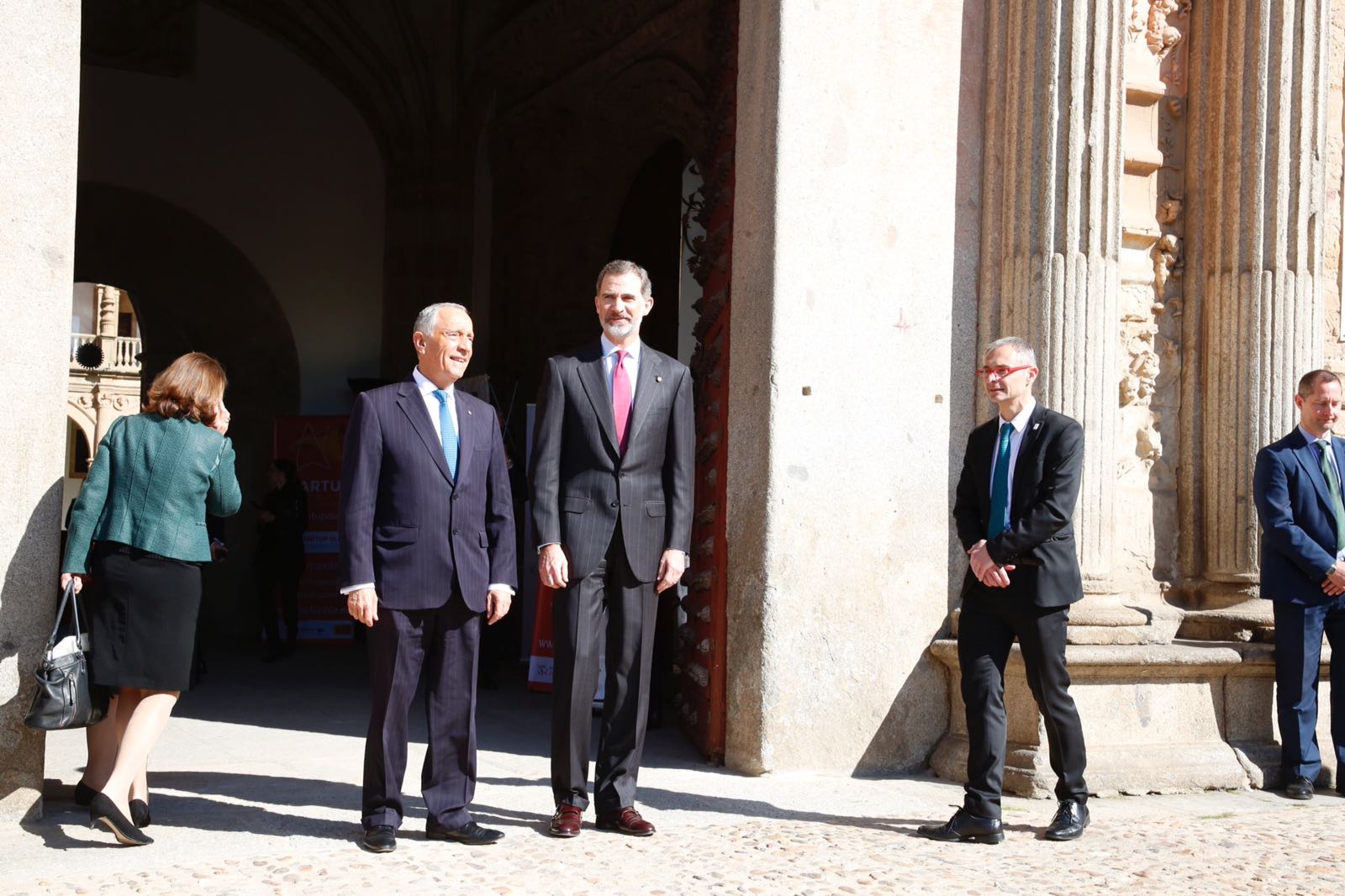 El presidente del Portugal, Marcelo Rebelo de Sousa, concluye en Salamanca su visita de Estado de tres días a España con un acto en el paraninfo de la Universidad más antigua del país en compañía de Felipe VI.