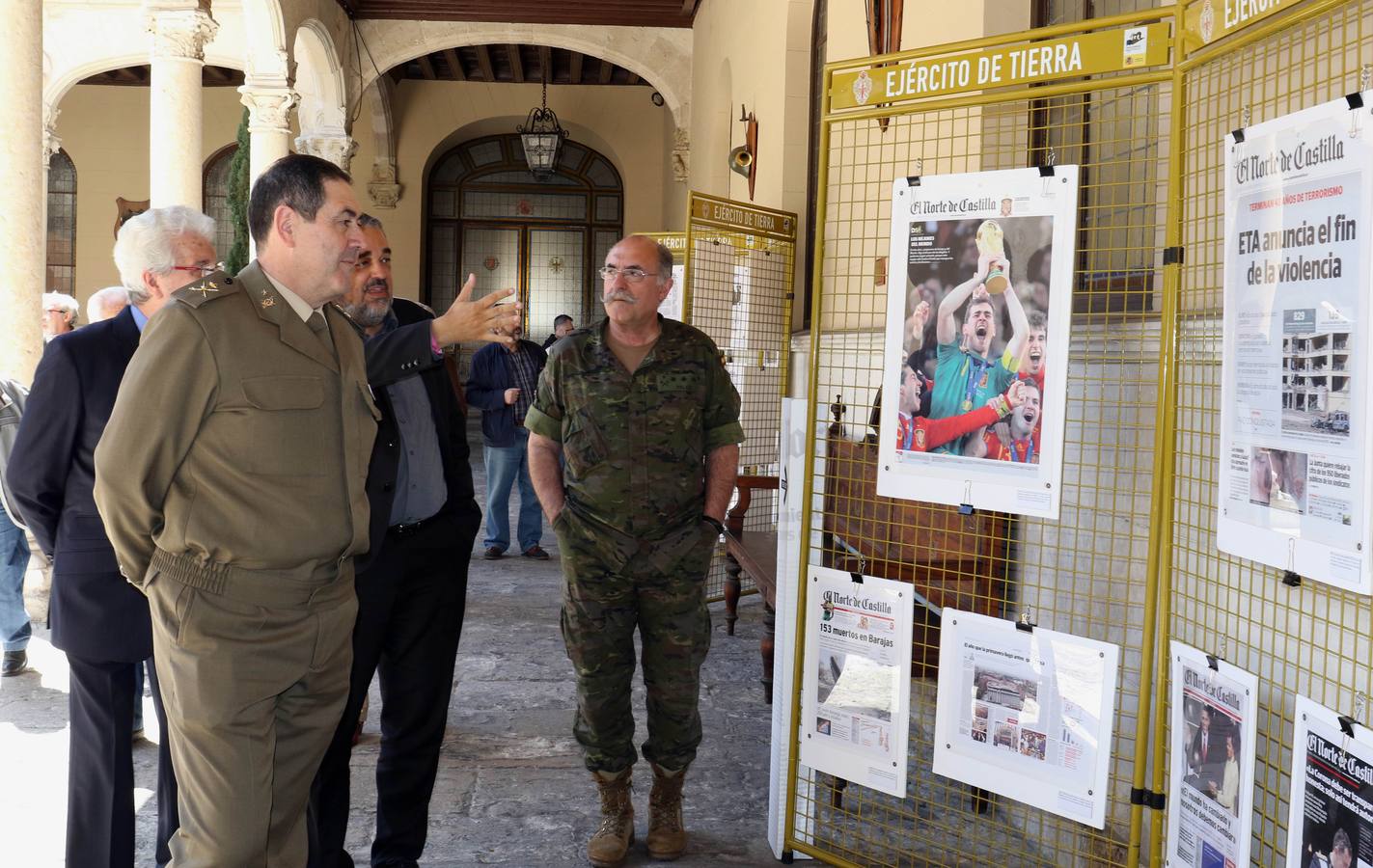 Una selección de 85 primeras páginas, que fueron portada desde el 8 de julio de 1855, hasta el 11 de octubre de 2017