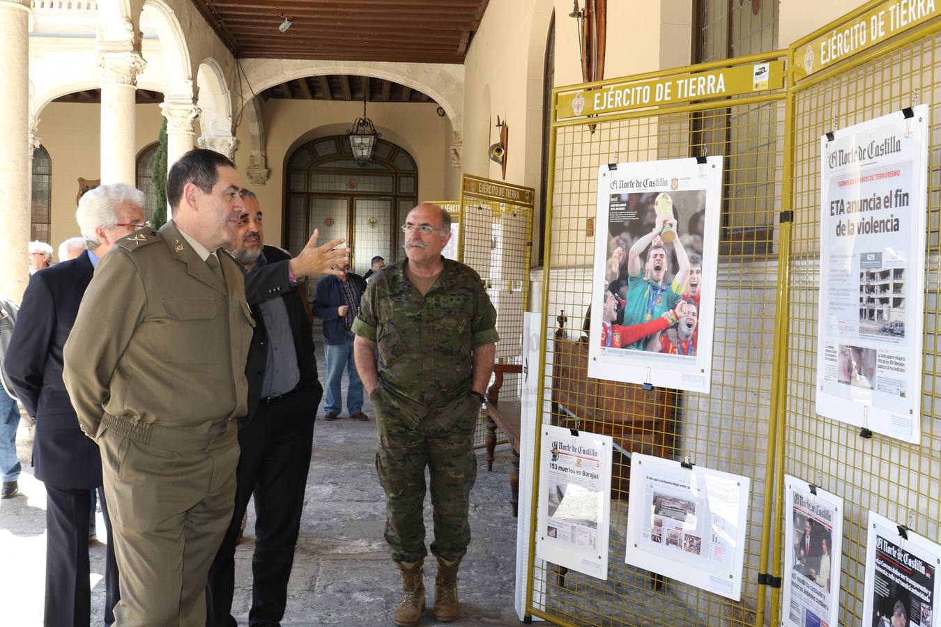 Una selección de 85 primeras páginas, que fueron portada desde el 8 de julio de 1855, hasta el 11 de octubre de 2017