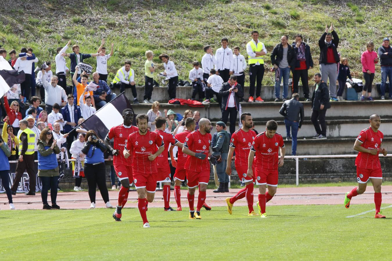 Fotos: El derbi entre Unionistas CF y CF Salmantino UDS en juego