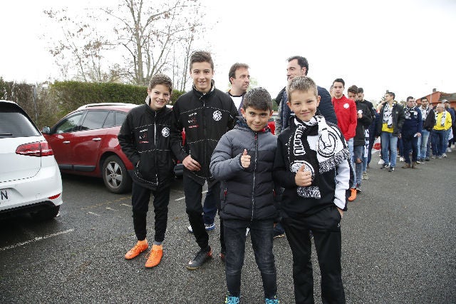 Unionistas CF y el CF Salmantino UDS se miden esta mañana en Las Pistas a partir de las 12 horas en el encuentro de la 35ª jornada del Grupo VIII de la Tercera División