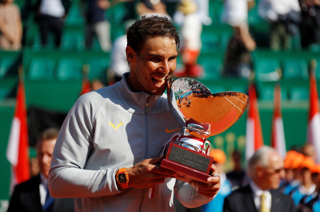 Las mejores imágenes de la final del Master 1.000 de Montecarlo entre el español Rafa Nadal y el japonés Kei Nishikori.