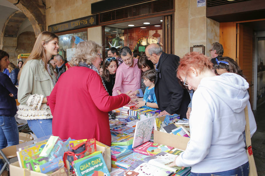 Fotos: Día del Libro en Salamanca