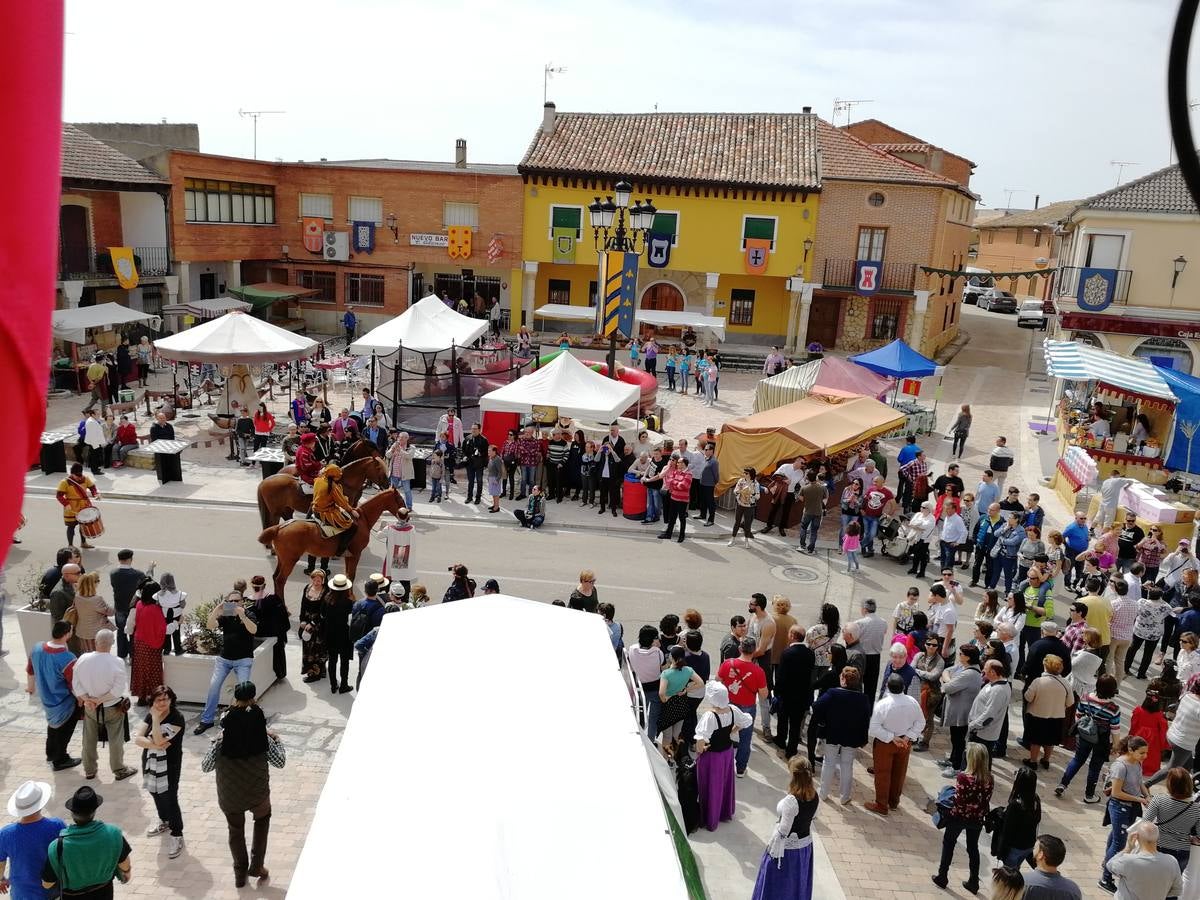 Fotos: Mercado comunero en Torrelobatón