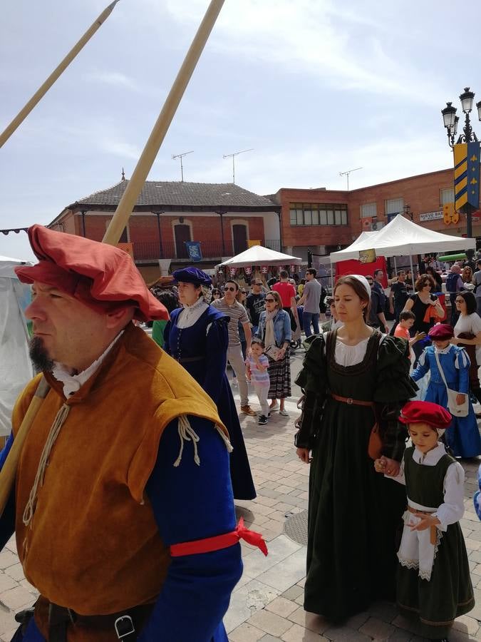 Fotos: Mercado comunero en Torrelobatón