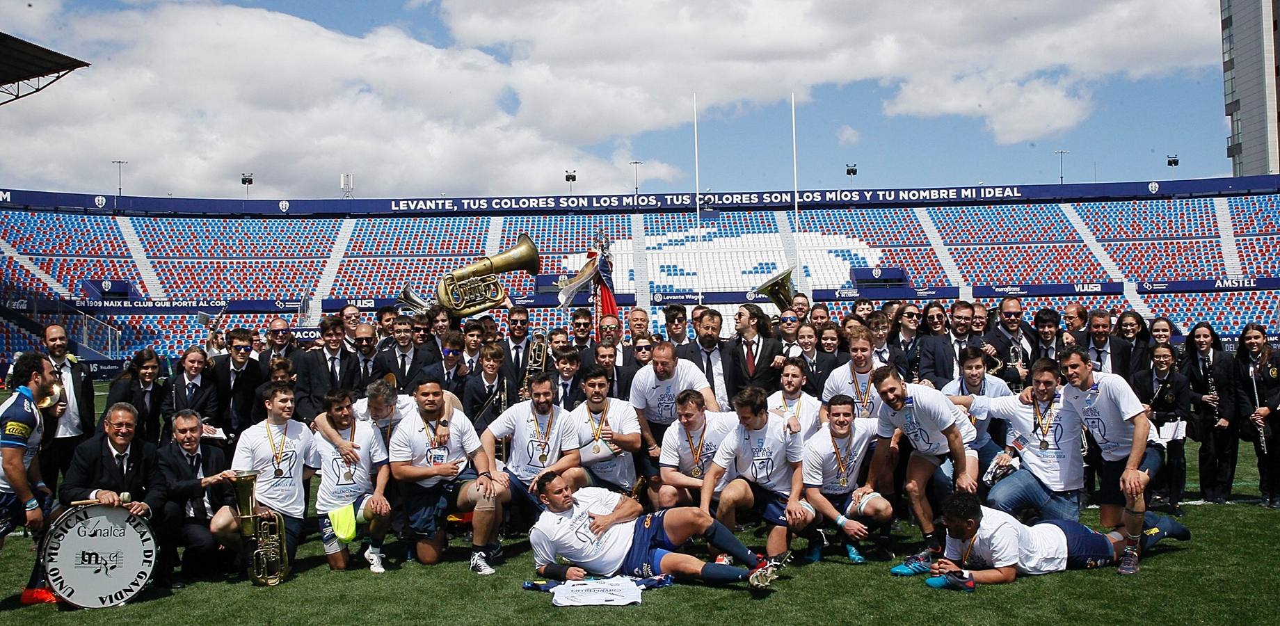 Fotos: Victoria del VRAC Quesos Entrepinares en la final de la Copa del Rey de rugby frente al Silverstorm El Salvador