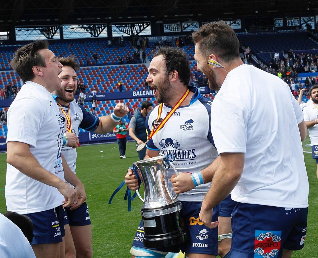 Fotos: Victoria del VRAC Quesos Entrepinares en la final de la Copa del Rey de rugby frente al Silverstorm El Salvador