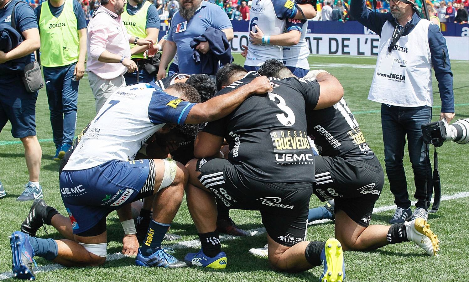 Fotos: Victoria del VRAC Quesos Entrepinares en la final de la Copa del Rey de rugby frente al Silverstorm El Salvador