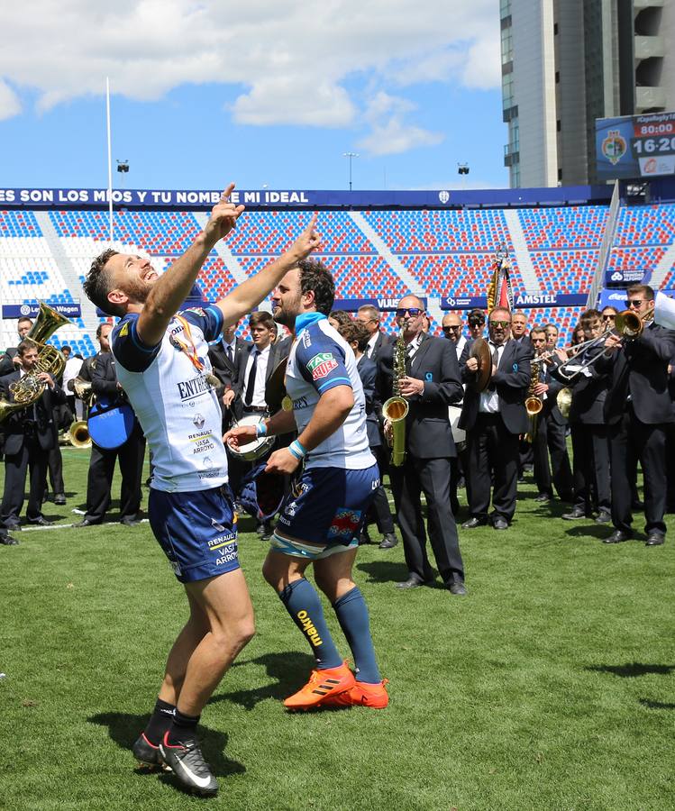 Fotos: Victoria del VRAC Quesos Entrepinares en la final de la Copa del Rey de rugby frente al Silverstorm El Salvador