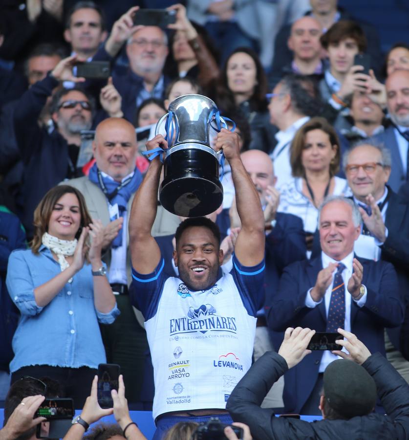 Fotos: Victoria del VRAC Quesos Entrepinares en la final de la Copa del Rey de rugby frente al Silverstorm El Salvador