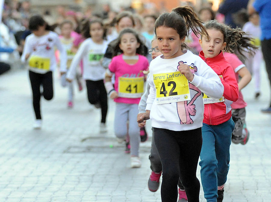 Fotos: Carrera Infantil en Medina del Campo