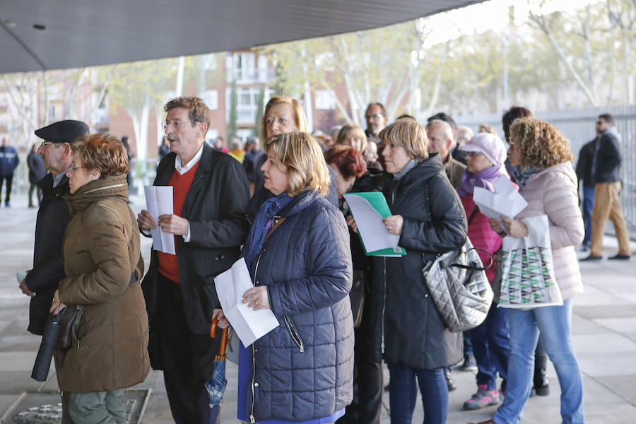 El cantautor catalán abrió el ciclo 'Nuestras Voces' en Salamanca
