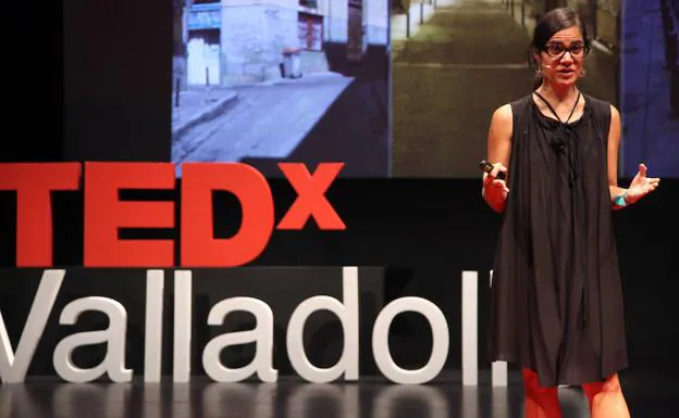 María Patiño-Díe, durante su intervención en TEDxValladolid 2015. 