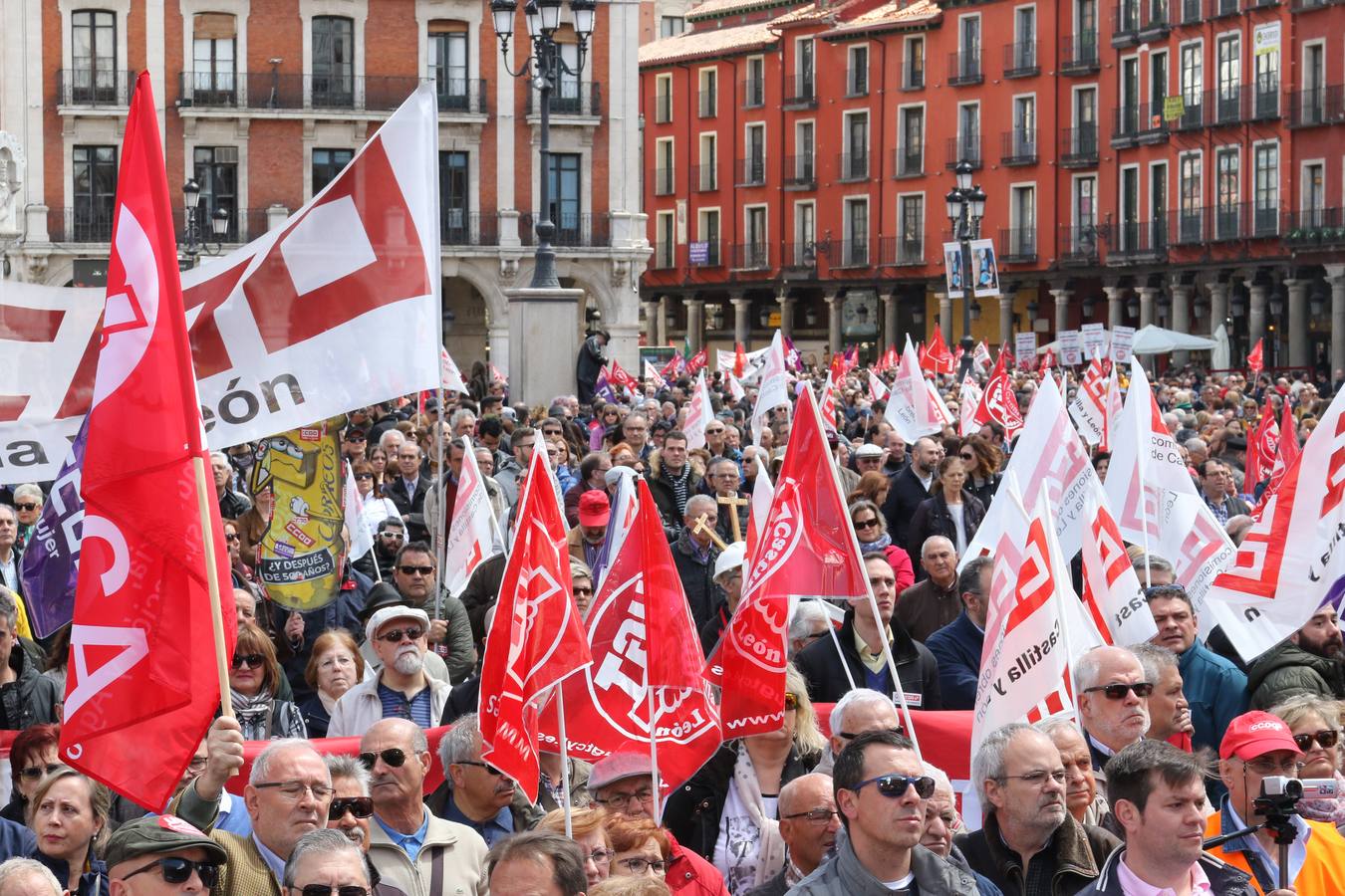 Fotos: Manifestación del Primero de Mayo en Valladolid