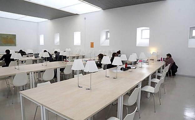 Sala de estudios de Lecrác.